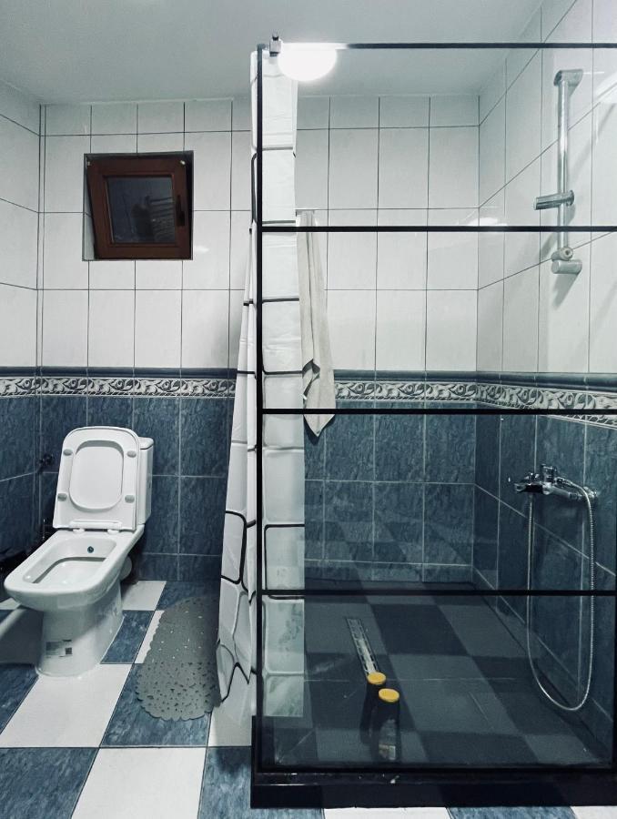 Hostel Prishtina Backpackers Πρίστινα Εξωτερικό φωτογραφία